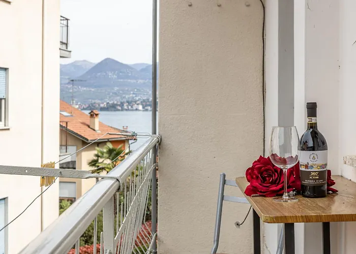 Lägenhet I Tetti Di Stresa